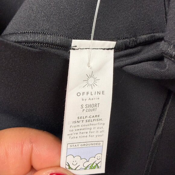 OFFLINE by Aerie Real Me XTRA 7/8 High Rise Legging Black Small Short NWT - Picture 8 of 14